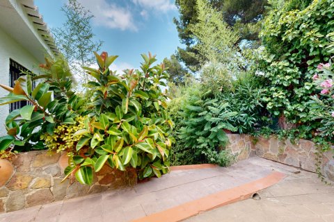 Huvila myytävänä El Vedat De Torrente, Valencia, Espanja, 6 makuuhuonetta, 295 m2 No. 130131 - kuva 10