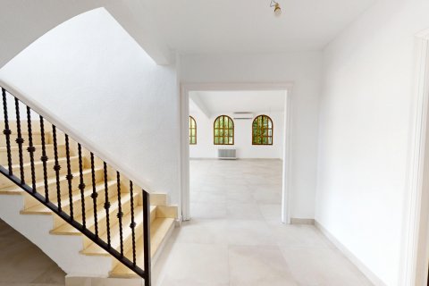 Huvila myytävänä El Vedat De Torrente, Valencia, Espanja, 6 makuuhuonetta, 295 m2 No. 130131 - kuva 25
