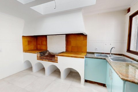 Huvila myytävänä El Vedat De Torrente, Valencia, Espanja, 6 makuuhuonetta, 295 m2 No. 130131 - kuva 29