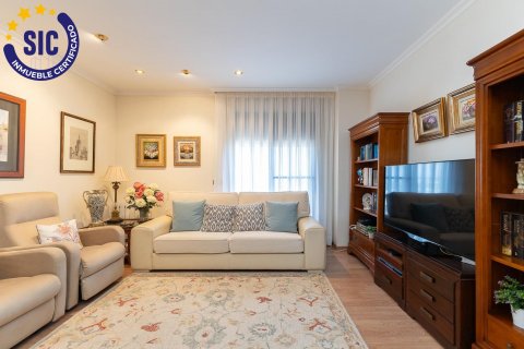 Apartment for sale Mislata, Valencia, Spain 3 bedrooms, 99 sq.m. No. 130132 - photo 3
