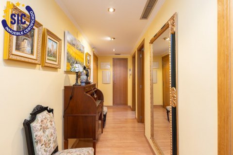 Apartment for sale Mislata, Valencia, Spain 3 bedrooms, 99 sq.m. No. 130132 - photo 13