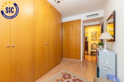 Apartment for sale Mislata, Valencia, Spain 3 bedrooms, 99 sq.m. No. 130132 - photo 11