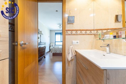 Apartment for sale Mislata, Valencia, Spain 3 bedrooms, 99 sq.m. No. 130132 - photo 24