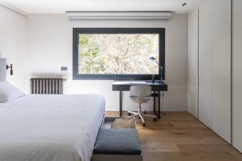 Villa for rent Madrid, Spain 6 bedrooms, 600 sq.m. No. 117497 - photo 18