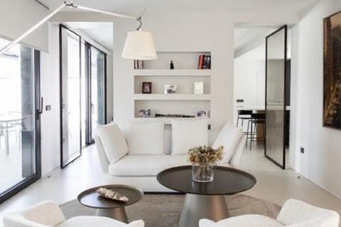Villa for rent Madrid, Spain 6 bedrooms, 600 sq.m. No. 117497 - photo 8