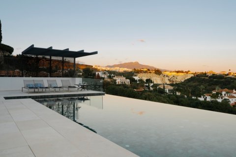 Продажа виллы Малага, Испания 6 спален, 710м2 №117499 - фото 2