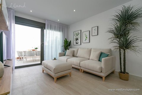 Продажа квартиры в Торревьеха, Аликанте, Испания 2 спальни, 75.62м2 №117505 - фото 5