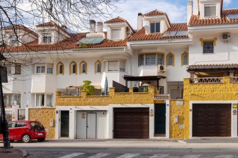 Townhouse à vendre Las Lagunas De Mijas, Malaga, Espagne, 5 chambres, 227 m2 No. 117496 - photo 3