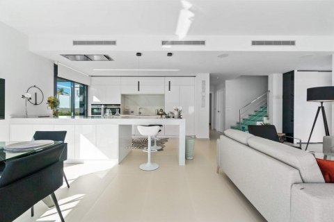Villa for sale Dehesa De Campoamor, Alicante, Spain 3 bedrooms, 204 sq.m. No. 114974 - photo 9