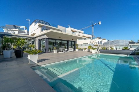 Villa for sale Dehesa De Campoamor, Alicante, Spain 3 bedrooms, 204 sq.m. No. 114974 - photo 1