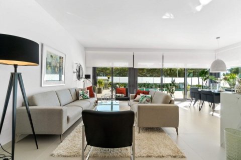 Villa for sale Dehesa De Campoamor, Alicante, Spain 3 bedrooms, 204 sq.m. No. 114974 - photo 4