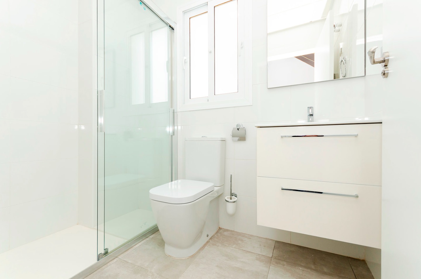 Villa in Torrevieja, Alicante, Spain 3 bedrooms,  No. 92125