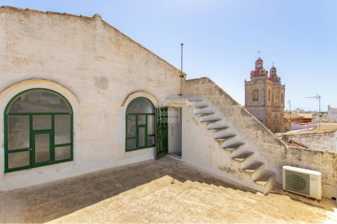 Townhouse for sale Ciutadella De Menorca, Menorca, Spain 12 bedrooms, 495 sq.m. No. 102038 - photo 13