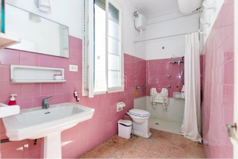 Townhouse for sale Ciutadella De Menorca, Menorca, Spain 12 bedrooms, 495 sq.m. No. 102038 - photo 10