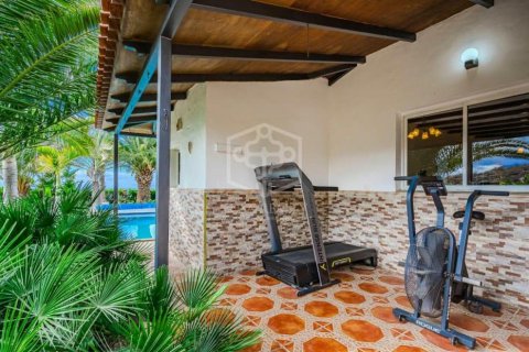 Villa for sale Adeje, Tenerife, Spain 6 bedrooms, 450 sq.m. No. 111062 - photo 3