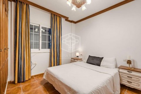 Villa for sale Adeje, Tenerife, Spain 6 bedrooms, 450 sq.m. No. 111062 - photo 21