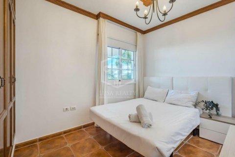 Villa for sale Adeje, Tenerife, Spain 6 bedrooms, 450 sq.m. No. 111062 - photo 20