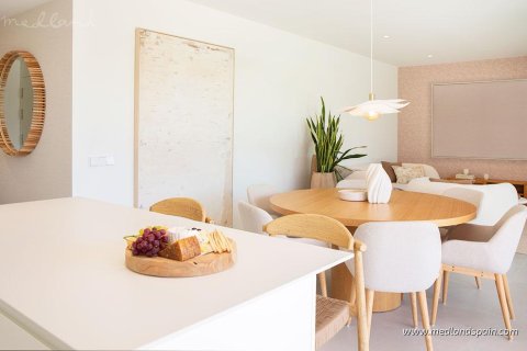 Apartment for sale in Fuengirola, Malaga, Spain 2 bedrooms, 92 sq.m. No. 105286 - photo 11