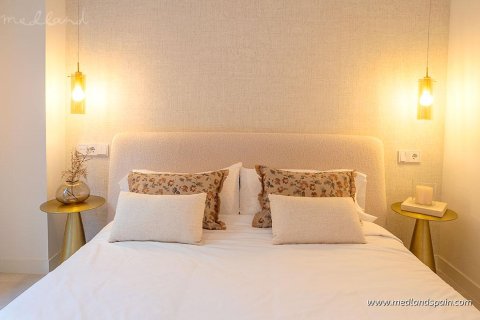 Apartment for sale in Fuengirola, Malaga, Spain 2 bedrooms, 92 sq.m. No. 105286 - photo 14