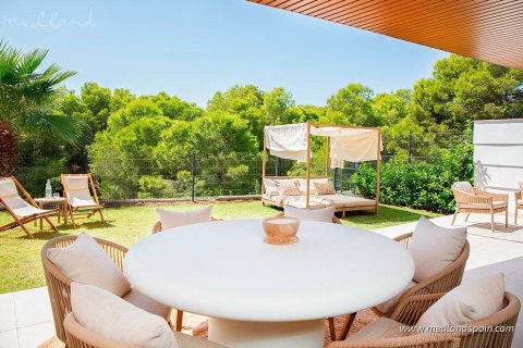 Apartment for sale in Fuengirola, Malaga, Spain 2 bedrooms, 92 sq.m. No. 105286 - photo 8