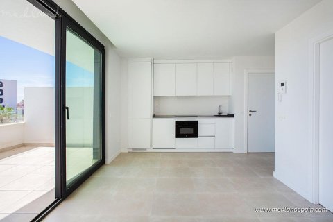 Apartment for sale in Fuengirola, Malaga, Spain 2 bedrooms, 74 sq.m. No. 105288 - photo 13