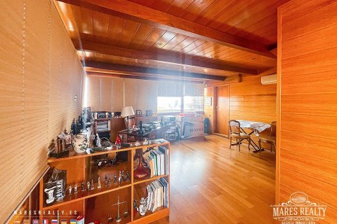 Apartment for sale Barcelona, Spain 4 bedrooms, 196 sq.m. No. 91171 - photo 15