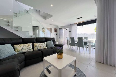 Villa à vendre San Miguel de Salinas, Alicante, Espagne, 3 chambres, 125 m2 No. 113844 - photo 6