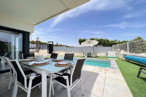 Villa à vendre San Miguel de Salinas, Alicante, Espagne, 3 chambres, 125 m2 No. 113844 - photo 2