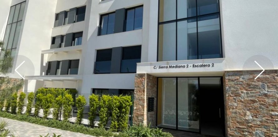 Apartment Pinar De Campoverde, Alicante, Spain 2 bedrooms, 90 sq.m. No. 113845