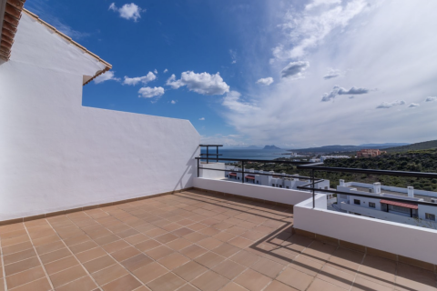 Radhus till salu Manilva, Malaga, Spanien 4 sovrum, 178 kvm. Nr. 109571 - foto 2
