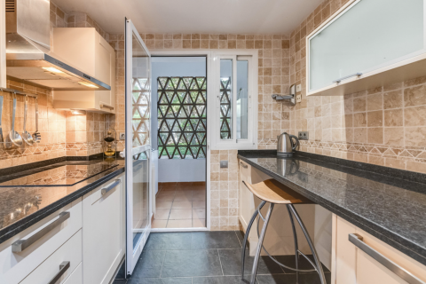 Apartment for sale Estepona, Malaga, Spain 3 bedrooms, 109 sq.m. No. 109601 - photo 15