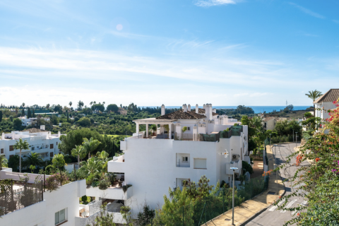 Apartment for sale Estepona, Malaga, Spain 3 bedrooms, 109 sq.m. No. 109601 - photo 2