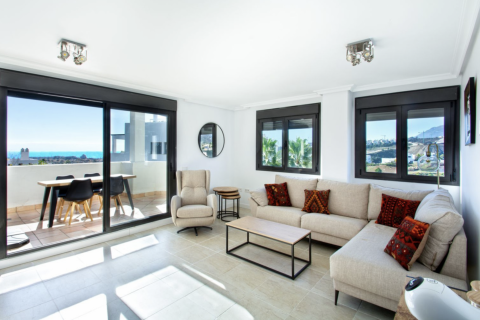 Duplex for sale Estepona, Malaga, Spain 2 bedrooms, 110 sq.m. No. 109604 - photo 3