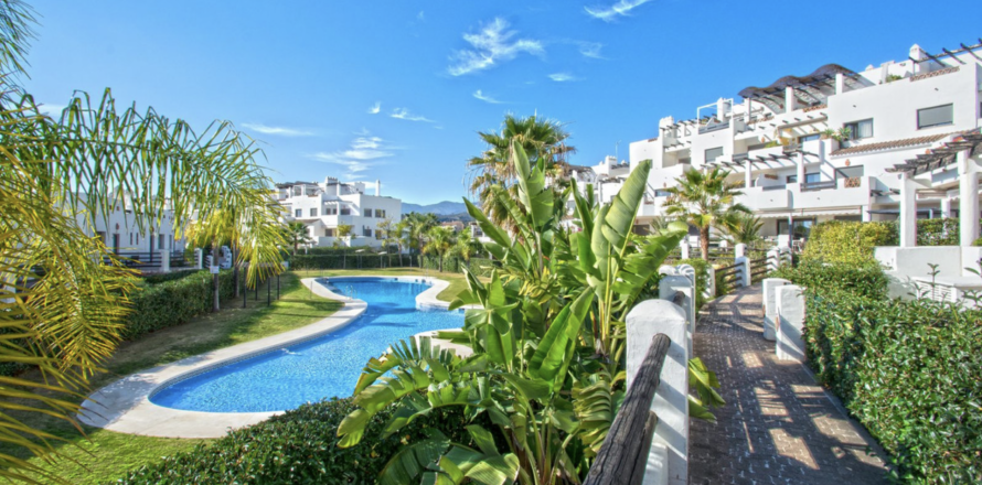 Duplex Estepona, Malaga, Spain 2 bedrooms, 110 sq.m. No. 109604
