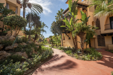 Lägenhet till salu Estepona, Malaga, Spanien 2 sovrum, 135 kvm. Nr. 109569 - foto 15