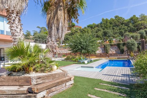 House for sale Lloret de Mar, Girona, Spain 4 bedrooms, 385 sq.m. No. 53157 - photo 11