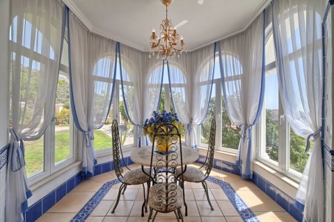 Māja pārdošanā Benahavis, Malaga, Spānijā 5 istabas, 756 m2 Nr. 22474 - attēls 3