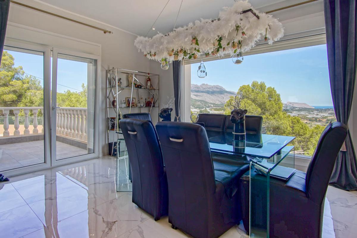 Villa en La Nucia, Alicante, España 8 dormitorios, 900 m2 No. 99310