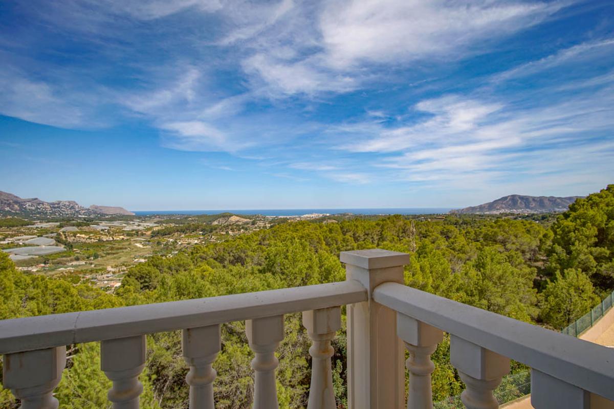 Villa en La Nucia, Alicante, España 8 dormitorios, 900 m2 No. 99310