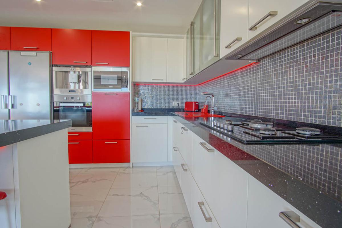 Villa en La Nucia, Alicante, España 8 dormitorios, 900 m2 No. 99310