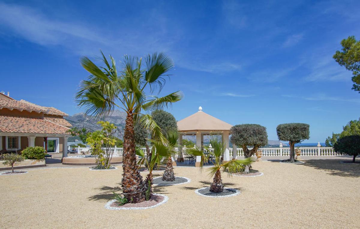 Villa en La Nucia, Alicante, España 8 dormitorios, 900 m2 No. 99310