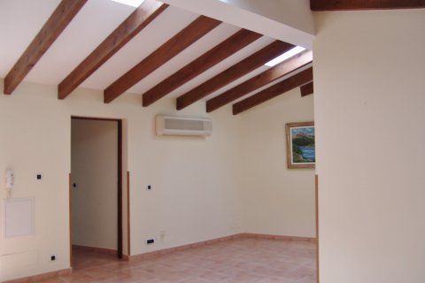 Продажа виллы в Порт де Полленка, Майорка, Испания 3 спальни, 97м2 №117585 - фото 3