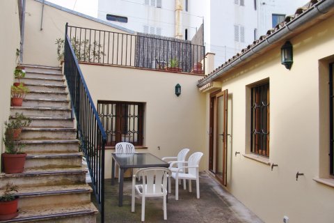 Продажа виллы в Порт де Полленка, Майорка, Испания 3 спальни, 97м2 №117585 - фото 1
