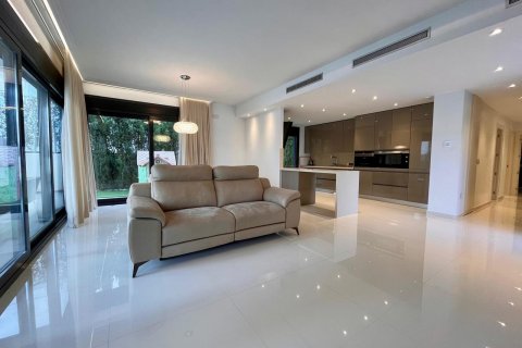 Villa pārdošanā Alicante, Spānijā 4 istabas, 222 m2 Nr. 115922 - attēls 6