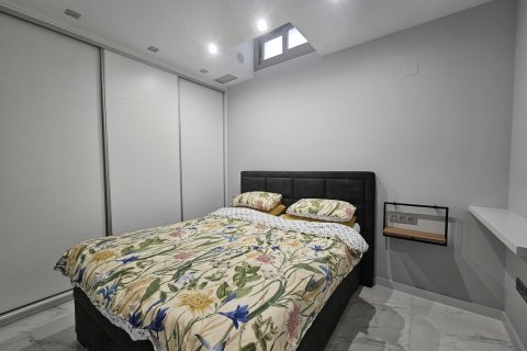 Villa for sale Alicante, Spain 4 bedrooms, 166 sq.m. No. 115926 - photo 24