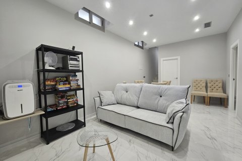 Villa for sale Alicante, Spain 4 bedrooms, 166 sq.m. No. 115926 - photo 30