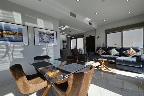 Villa for sale Alicante, Spain 4 bedrooms, 166 sq.m. No. 115926 - photo 5