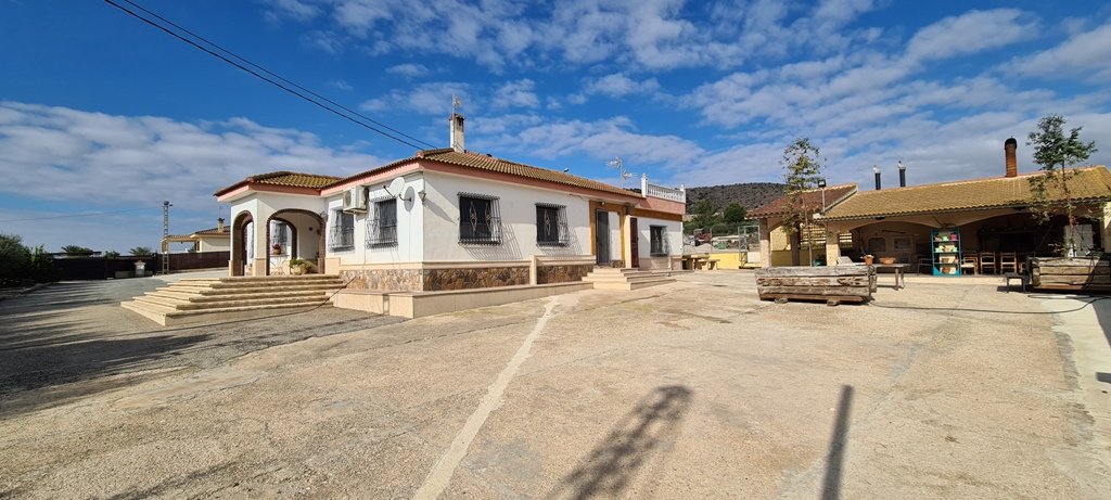 Willa w Orihuela, Alicante, Hiszpania 3 sypialnie, 330 mkw. nr 115337