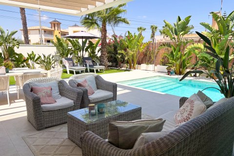 Villa in vendita a Cabo Roig, Alicante, Spagna 3 camere da letto, 130 mq. N° 115297 - foto 9