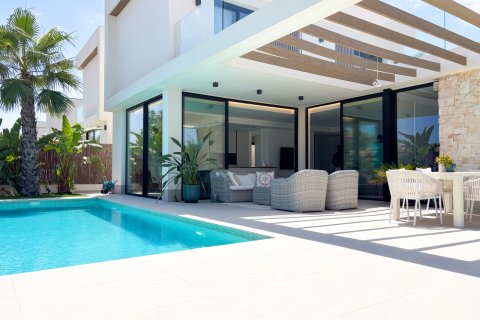 Villa in vendita a Cabo Roig, Alicante, Spagna 3 camere da letto, 130 mq. N° 115297 - foto 4